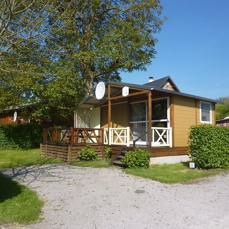 Camping Pommiers Des Trois Pays Licques Екстериор снимка