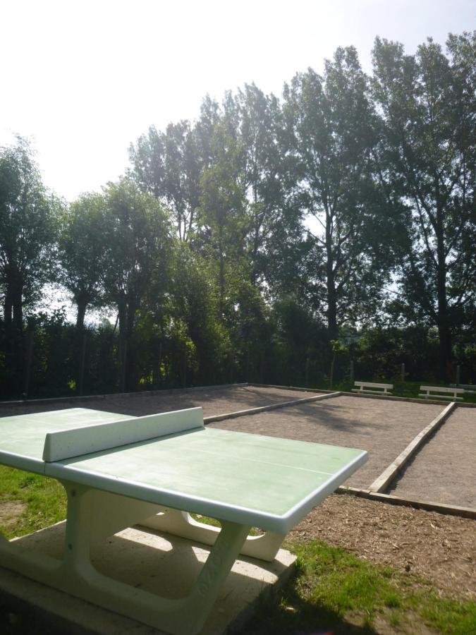 Camping Pommiers Des Trois Pays Licques Екстериор снимка