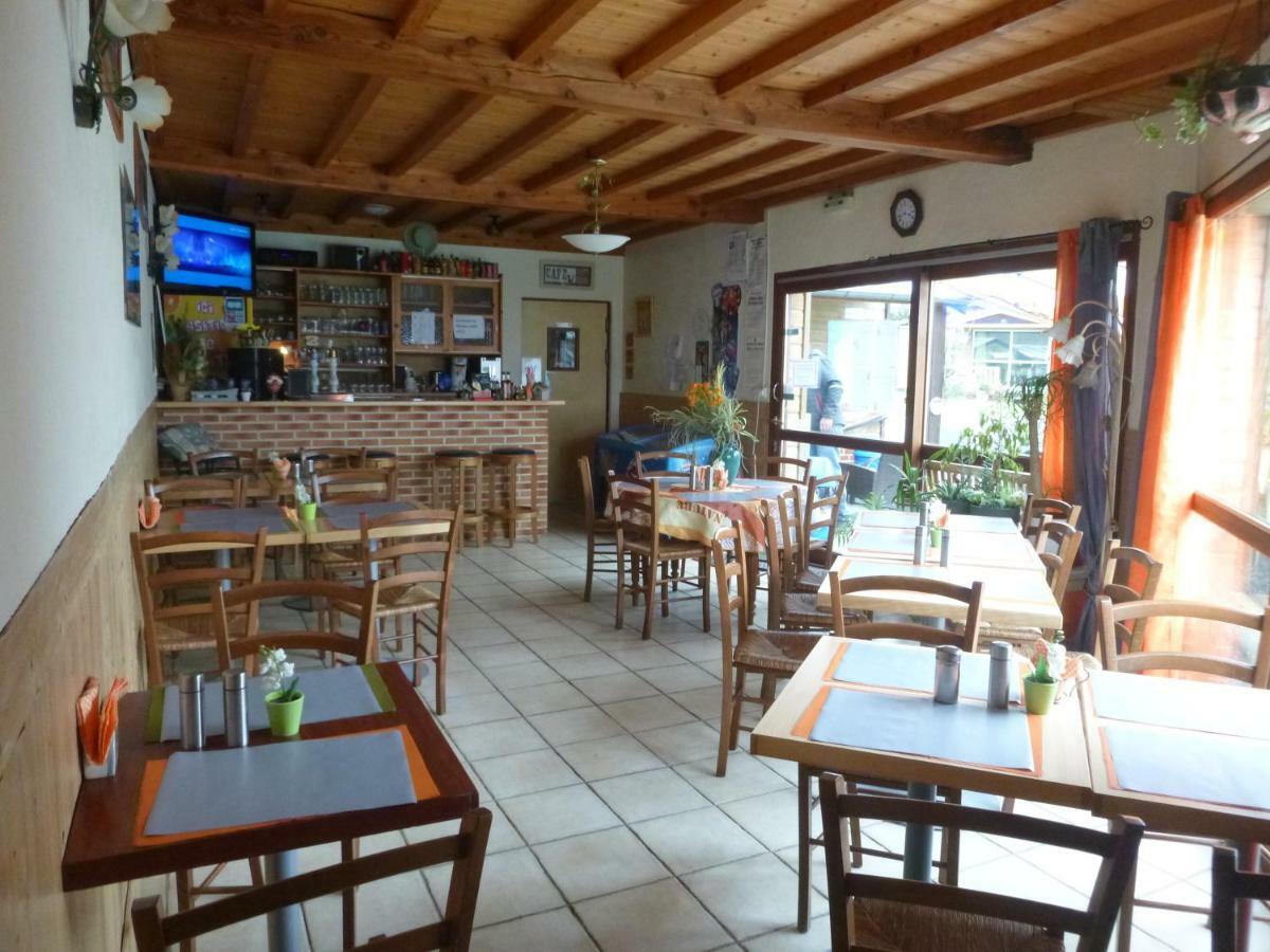 Camping Pommiers Des Trois Pays Licques Екстериор снимка
